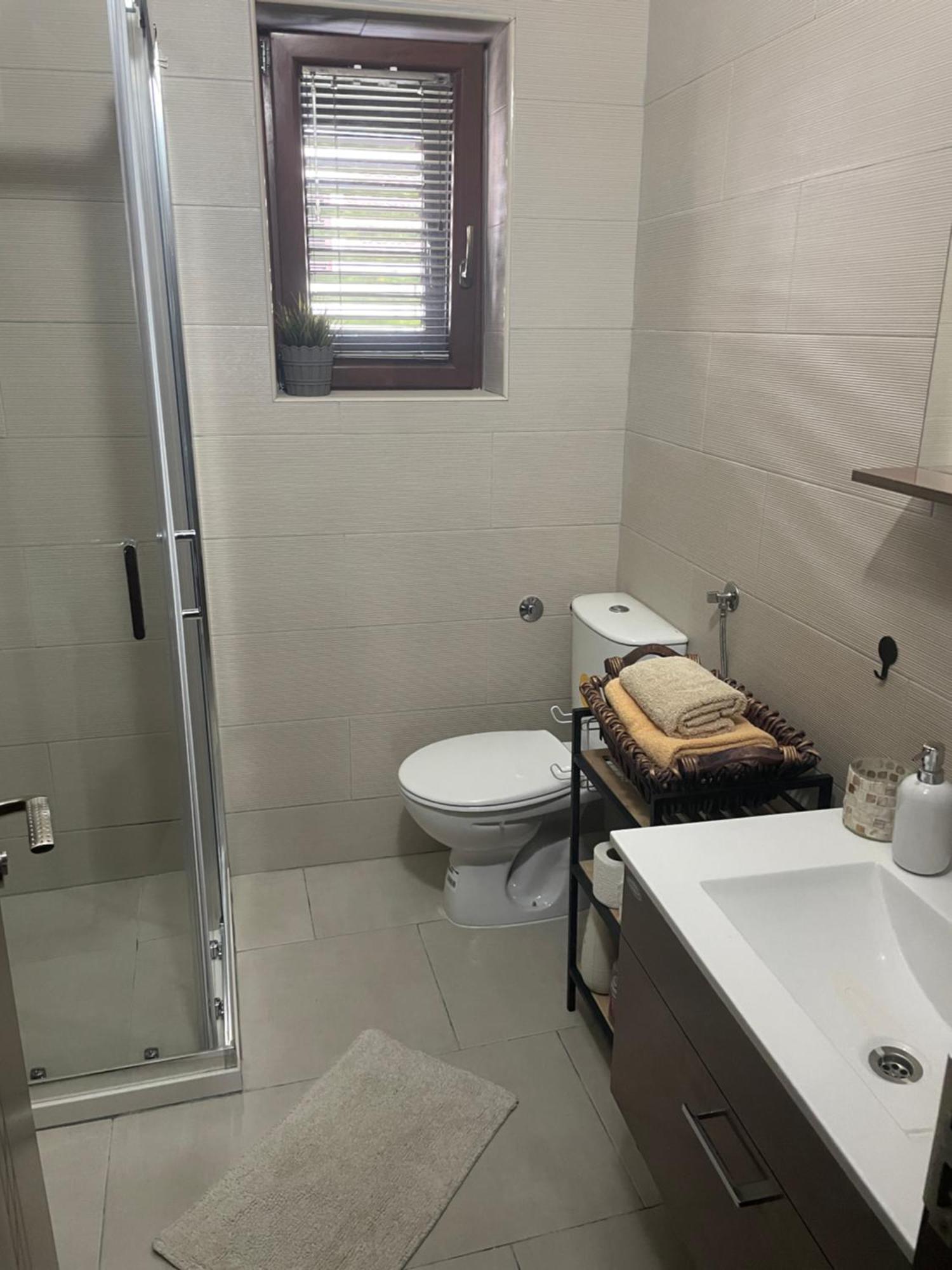 Apartment Damjan Котор Екстериор снимка