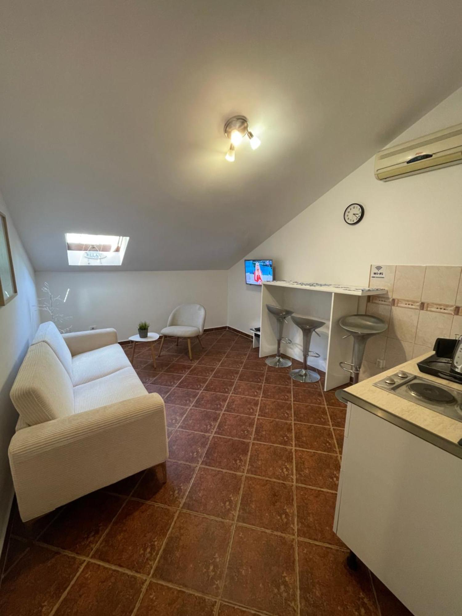 Apartment Damjan Котор Екстериор снимка