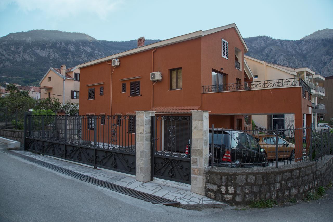 Apartment Damjan Котор Екстериор снимка
